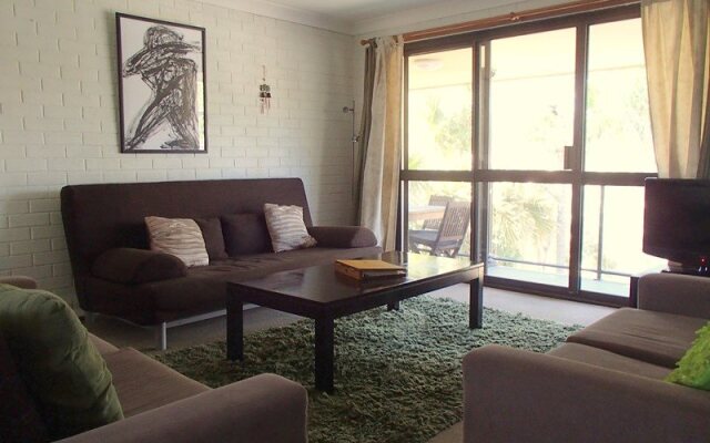 3/5-9 Somerset Street - Summer Central