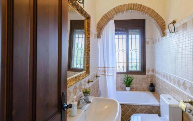 Villa Luz de Luna Guaro by Ruralidays