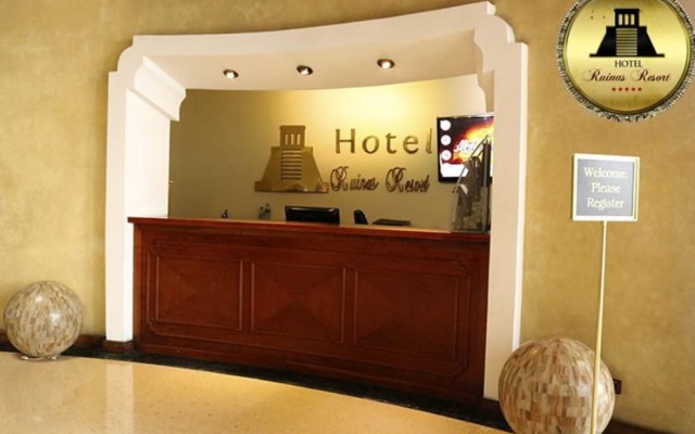 Hotel Ruinas Resort