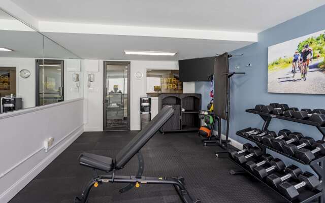Best Western Rutgers University Hotel