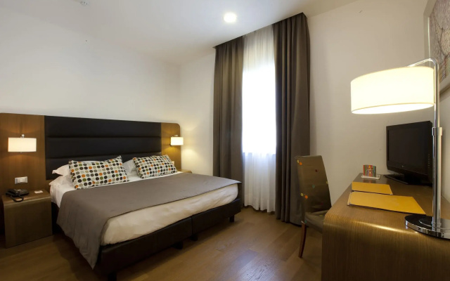 Hotel Plaza