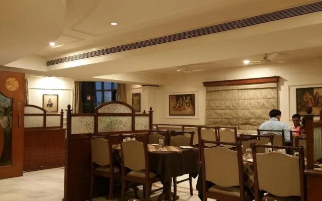 Hotel Apna Avenue