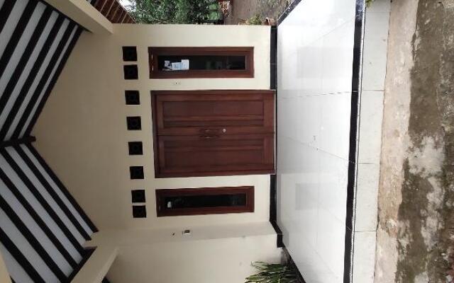 Homestay Griya Merpil - Hostel