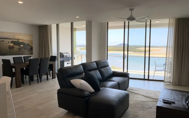Cosmopolitan Exclusive Rental Apartments