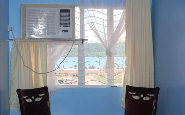 One Averee Bay Hotel