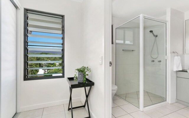 Blue Lagoon Private Resort Apartment