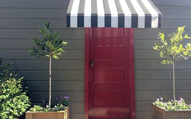 Firth Street Mews B&B
