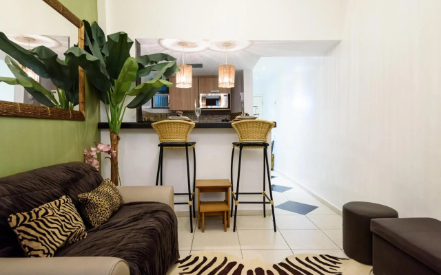 Pineapples PF118 - Studio para casais em Copacabana