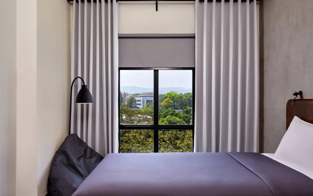 Moxy Bandung