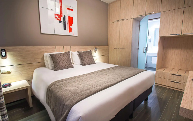 Ibis Styles Charleroi Airport Aero 44