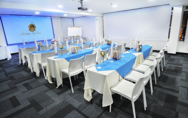 Boutique City Center 2