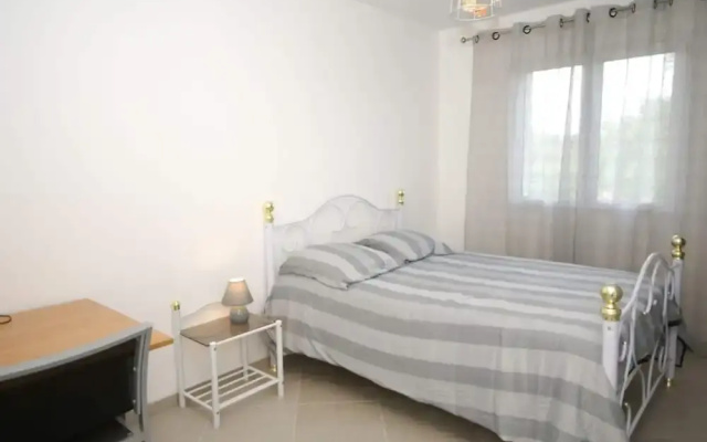 Chic Holiday Home in Pradons With Swimming Pool