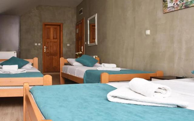 Guest House Villa Mir Plus