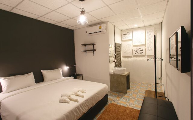 Bedtime Story at Chiang Mai - Hostel