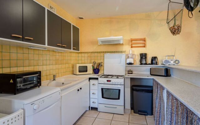Chez Laurette (SNT401)