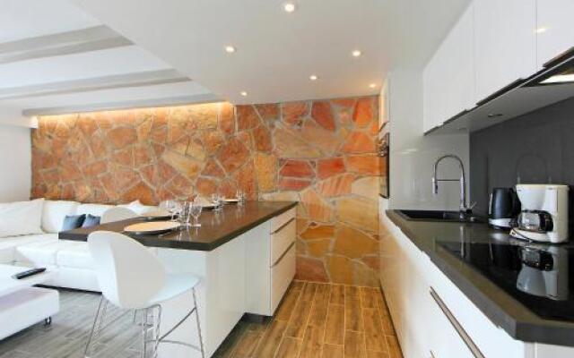 Apartment Stemm 2