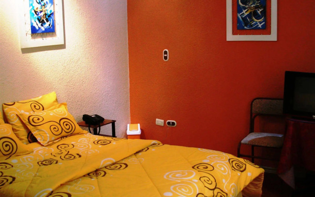 Chez Elena Guesthouse