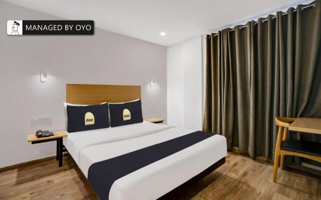 Super Oyo Townhouse Oak Spruce Hotels A2 Indiranagar