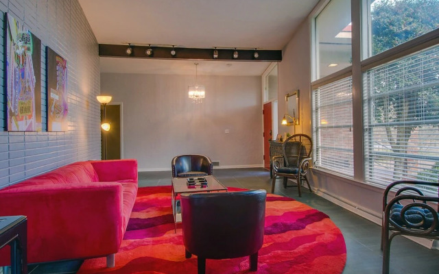 The Saunders Retreat