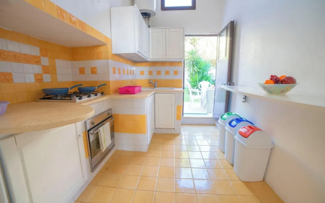 Marisole House With Sea View