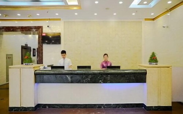 Sun Island Holiday Hotel