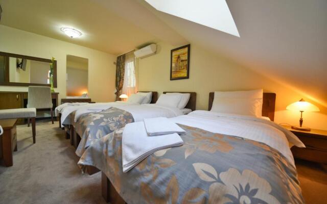 Central Lux Hotel Kragujevac