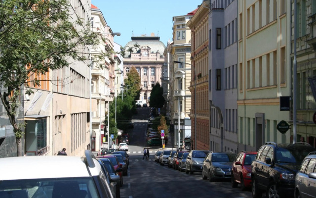 Apartment Balbínova