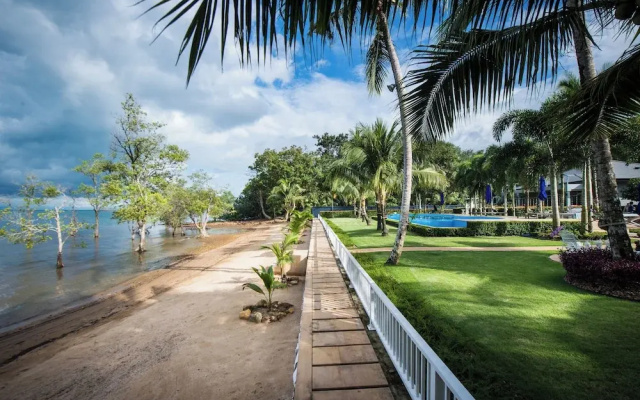 Grande Sun Seaside Villas