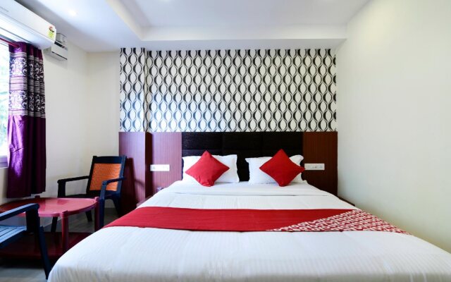 Sm Hotel By OYO Rooms