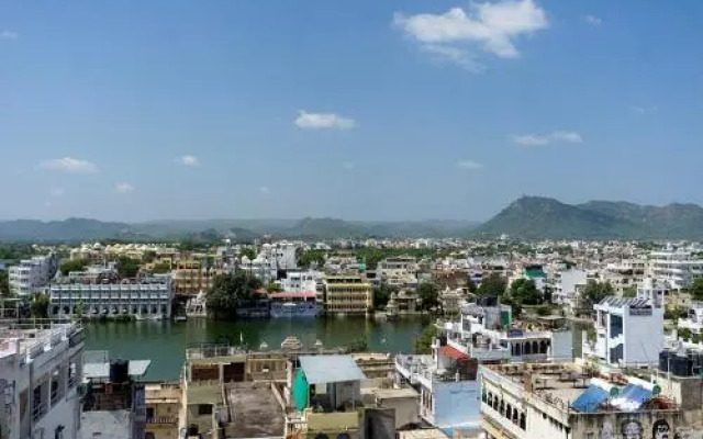 Gyan Villa
