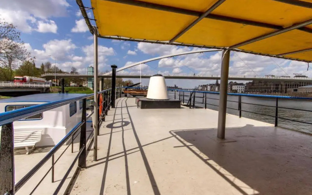 Botel Maastricht
