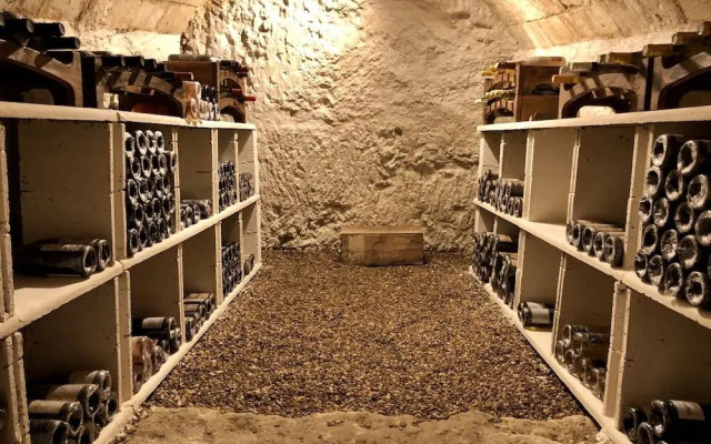 Chateau Celle Guenand