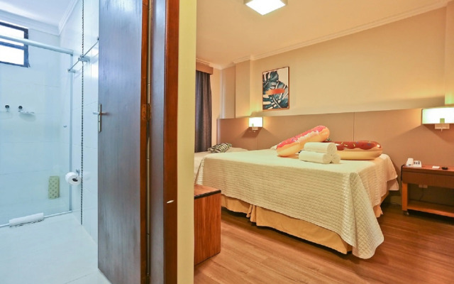 Sandri City Hotel