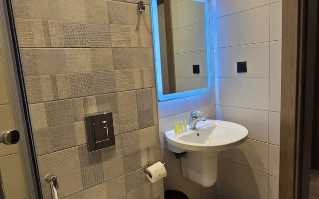 Alshakreen Suites