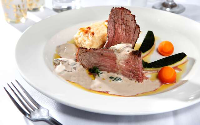 Hotel St Pierre, Sure Hotel Collection by Best Western