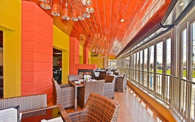 The Garden Executive Hotel