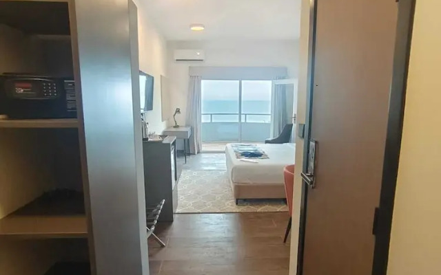 Hotel Midotel Seaview