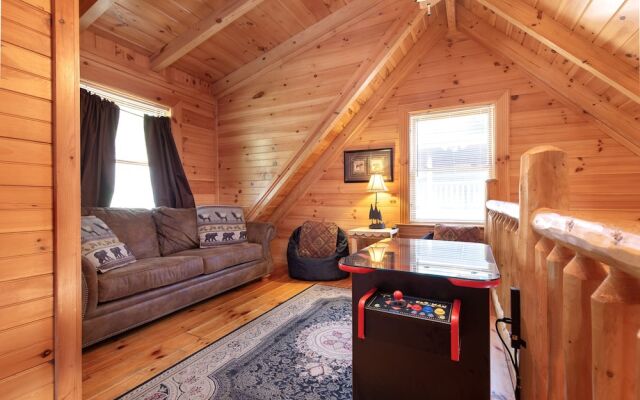 Candle Light Cabin by Vtrips