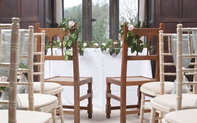 Abbots Oak Manor