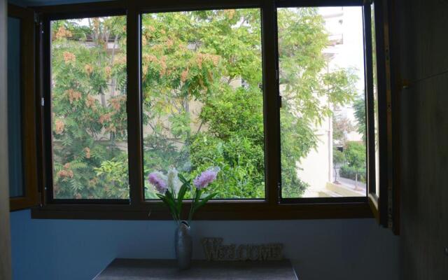 Neo Faliro train st. 2 bedrooms 4 pers. apartment