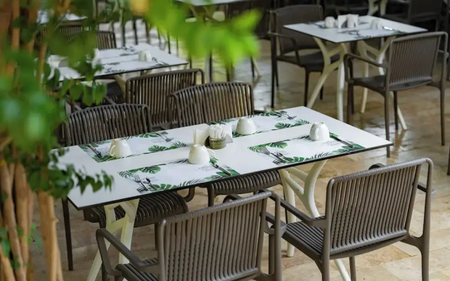 Perast Garden