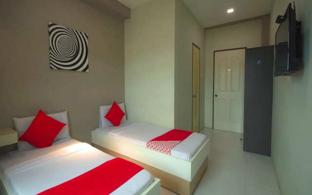 OYO 720 Alt Residences