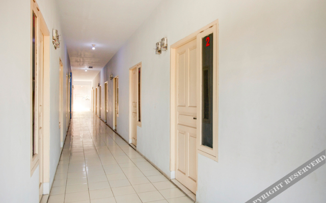 OYO Life 2249 Kost Teman