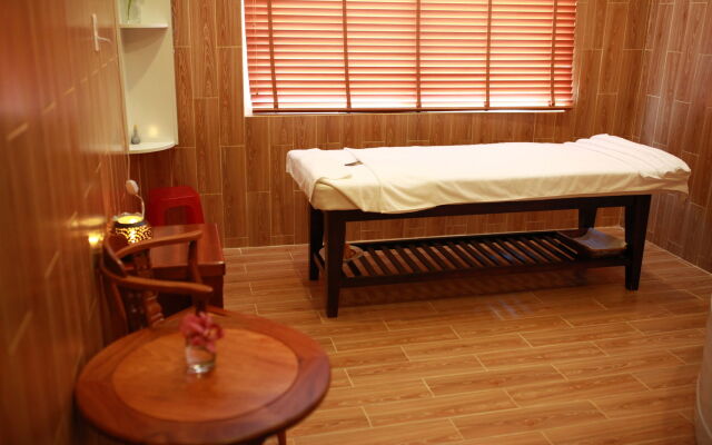Thuy Hoang Nguyen Hotel Resort & Spa