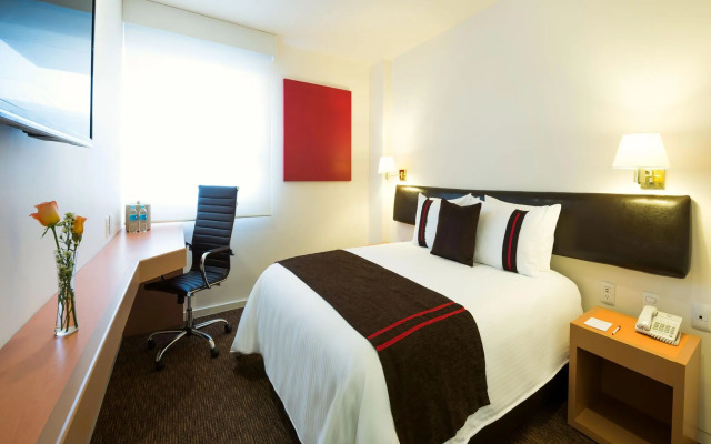 Mision Express Queretaro