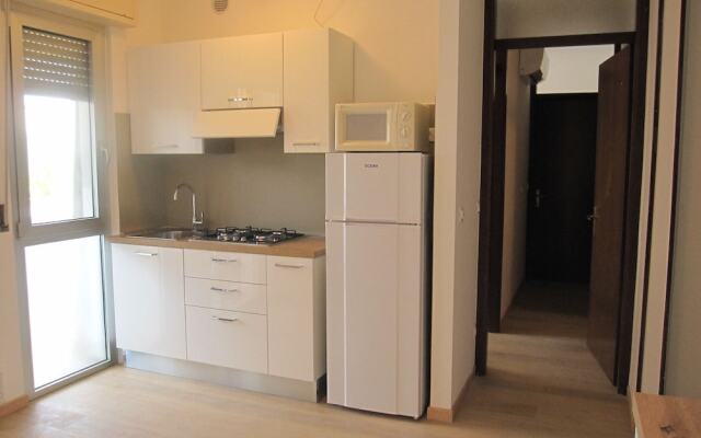 Modern Flat at Grado Pineta With Terrace