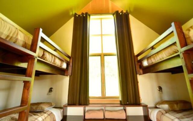 Station Touristique Pin Rouge