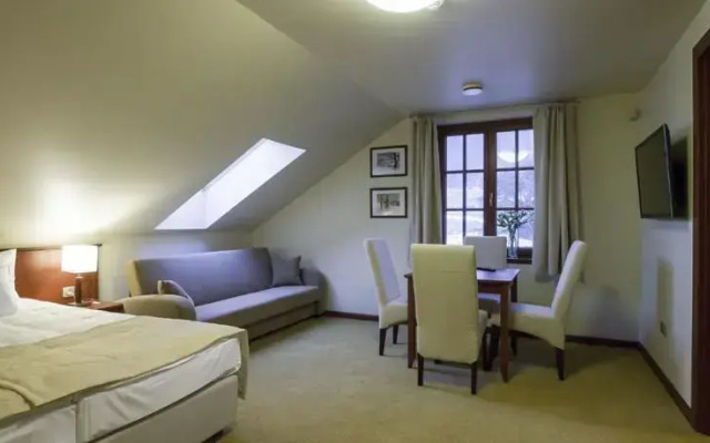 Willa Wzgórze Poręba