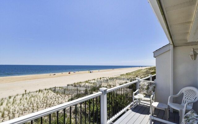 Seaside Villas Unit #9 by Long & Foster