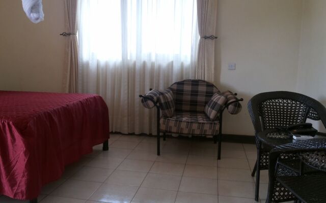 West Cliff Hotel